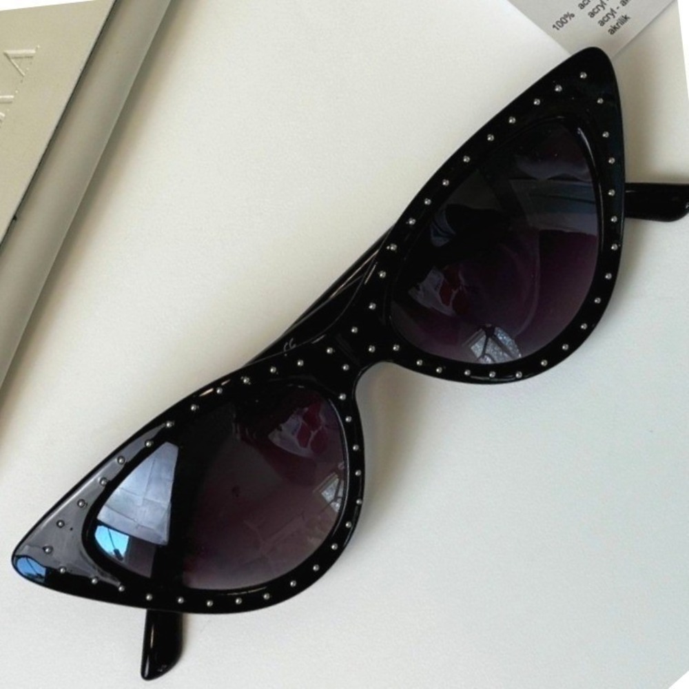 Zara Black Cat Eye Sunglasses Silver Studded Retro 04431/203/800/030 Womens